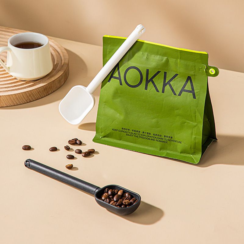 Creative with Spoon Snack Bag Sealing Clip Daily Use Kitchen Snack Fresh-Keeping Plastic Sealing Clip Coffee Spoon