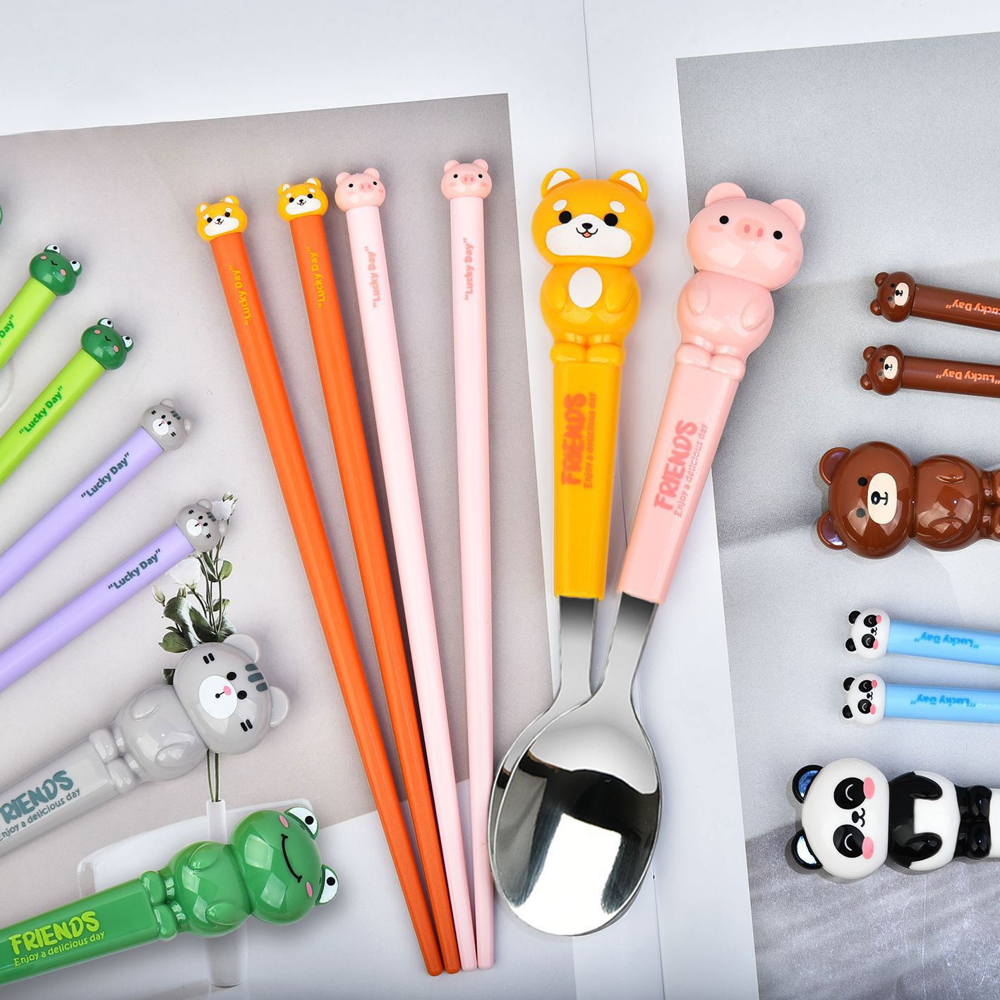 Little Pig Frog Kids Cartoon Stainless Steel Tableware Set Student Travel Portable Spoon Chopsticks 2-Piece Set with Box