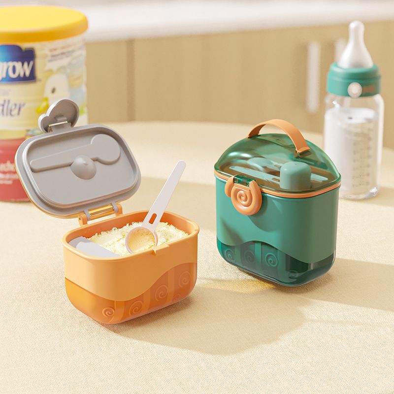 Baby Kids Portable Outdoor Milk Powder Box Infant Baby Food Box Rice Cereal Storage Box Large Capacity Dispensing Box with Spoon