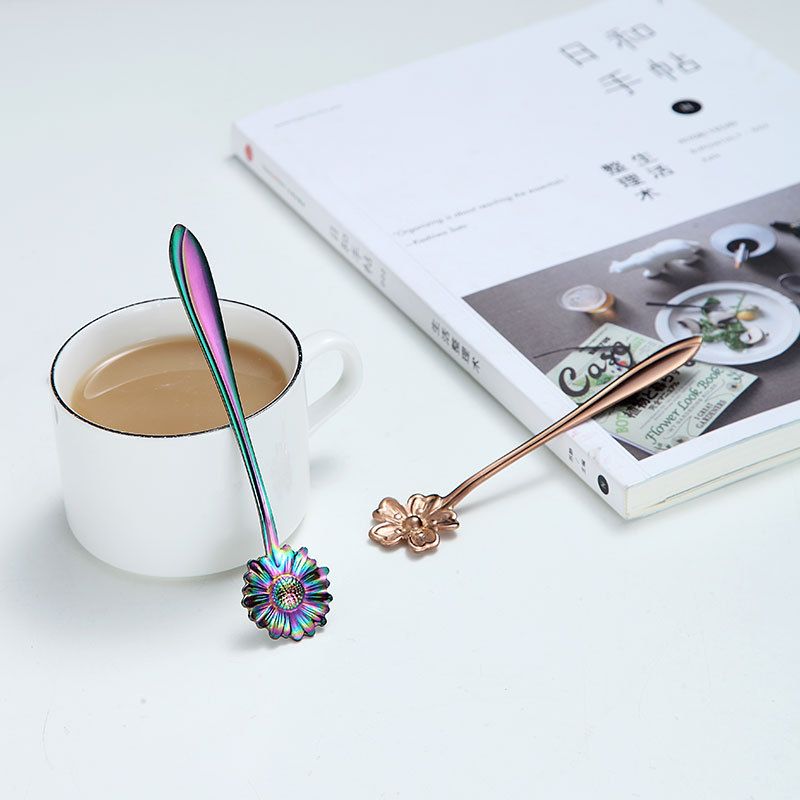 Creative 304 Stainless Steel Flower Shape Coffee Spoon Japanese Style Tableware Petal Spoon Coffee Spoon Stirring Flower Pattern Dessert Spoon